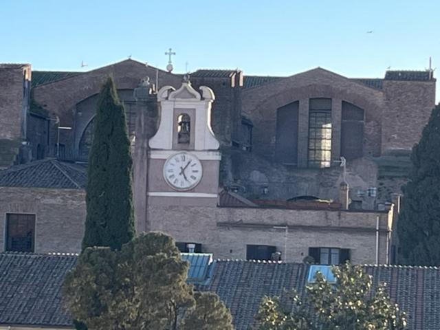 Camera X2 Con Magnifica Vista Sul Chiostro Di Michelangelo E Le Terme Di Diocleziano Rome Extérieur photo